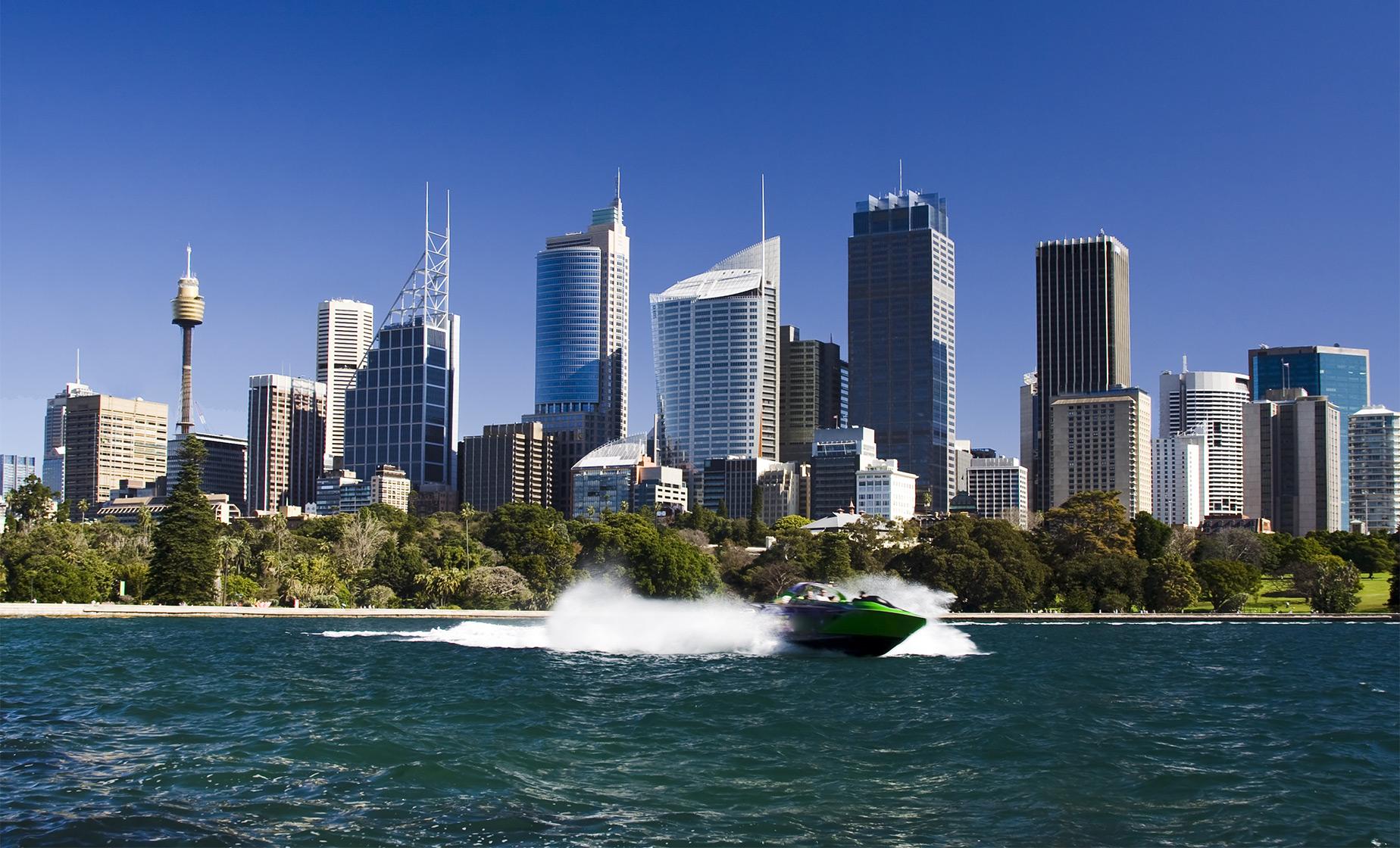 The Thrill Ride Jet Boat Adventure Tour in Sydney (Opera House, Clark and Shark Islands)