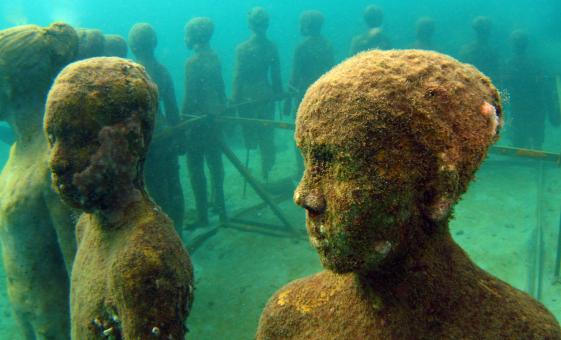 Snorkeling Grenada's Underwater Sculpture Park and Reefs Tour in Grenada