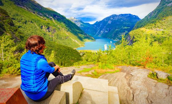 Private Full Day Round Trip Alesund with Geiranger