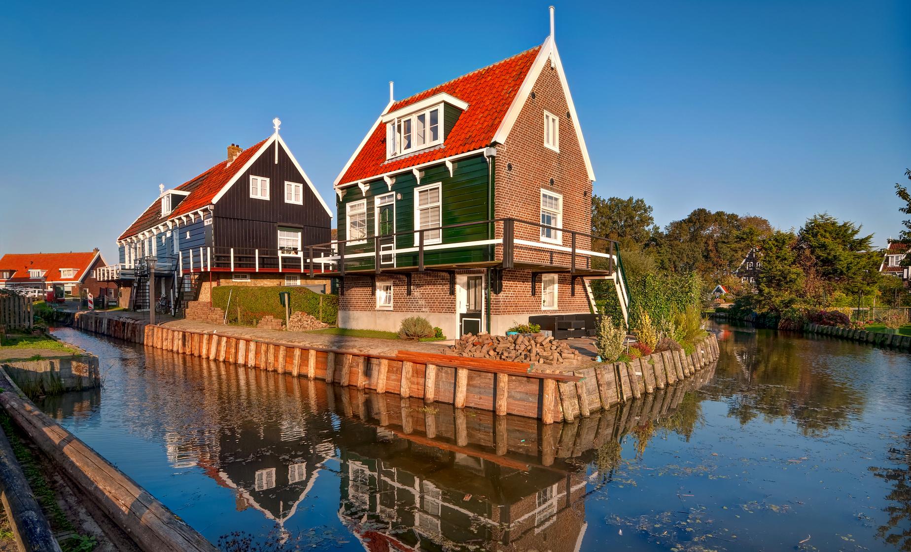 Photo of Volendam, Marken and Windmills with Guided City Tour