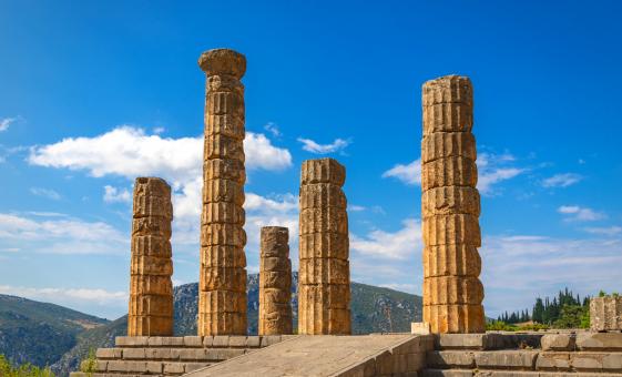 Ancient Delphi Tour from Athens (Livadeia and Arachova, Temple of Apollo)