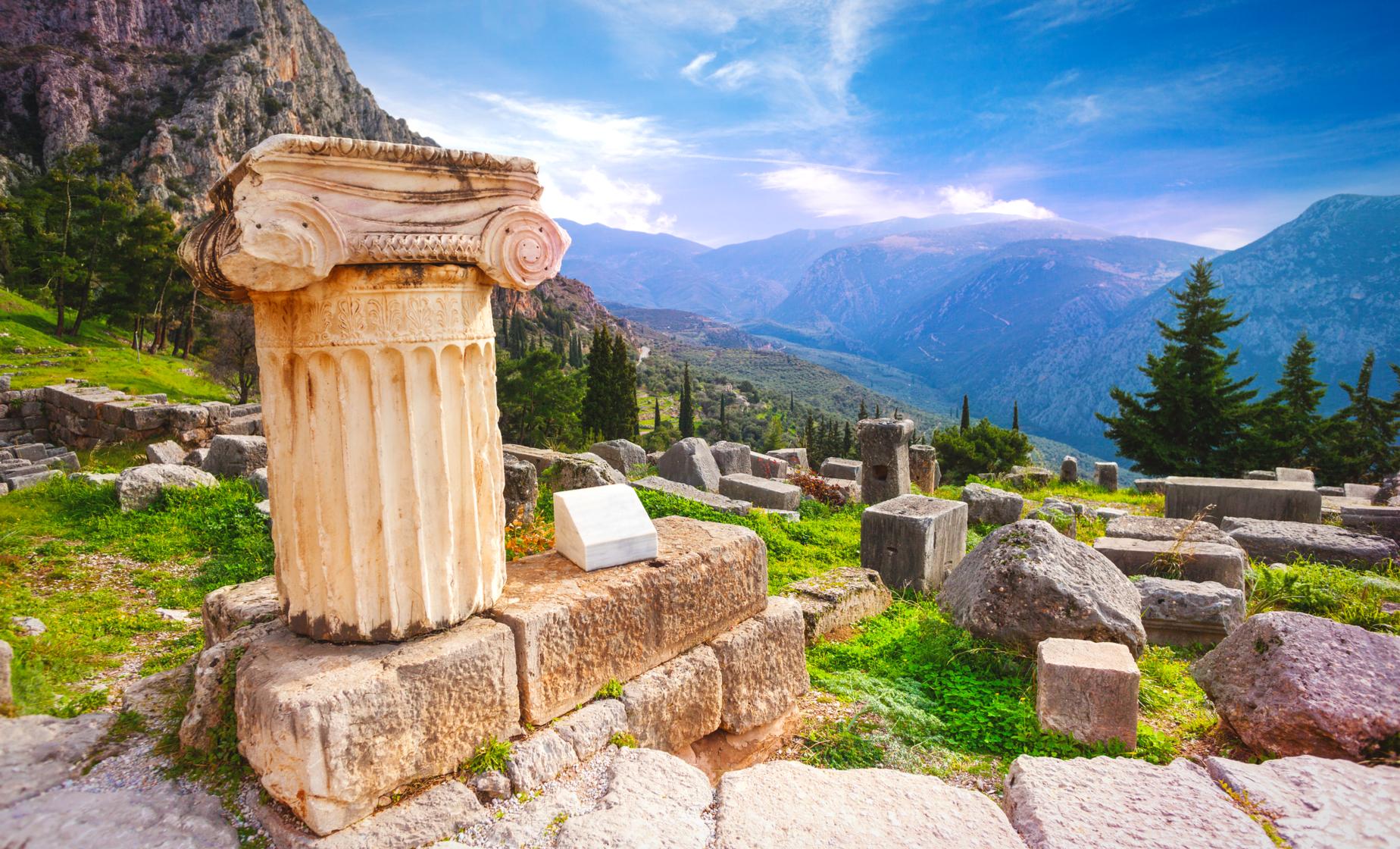 Private Delphi The Navel of the Earth Tour from Athens (Sacred Way, Temple of Apollo)