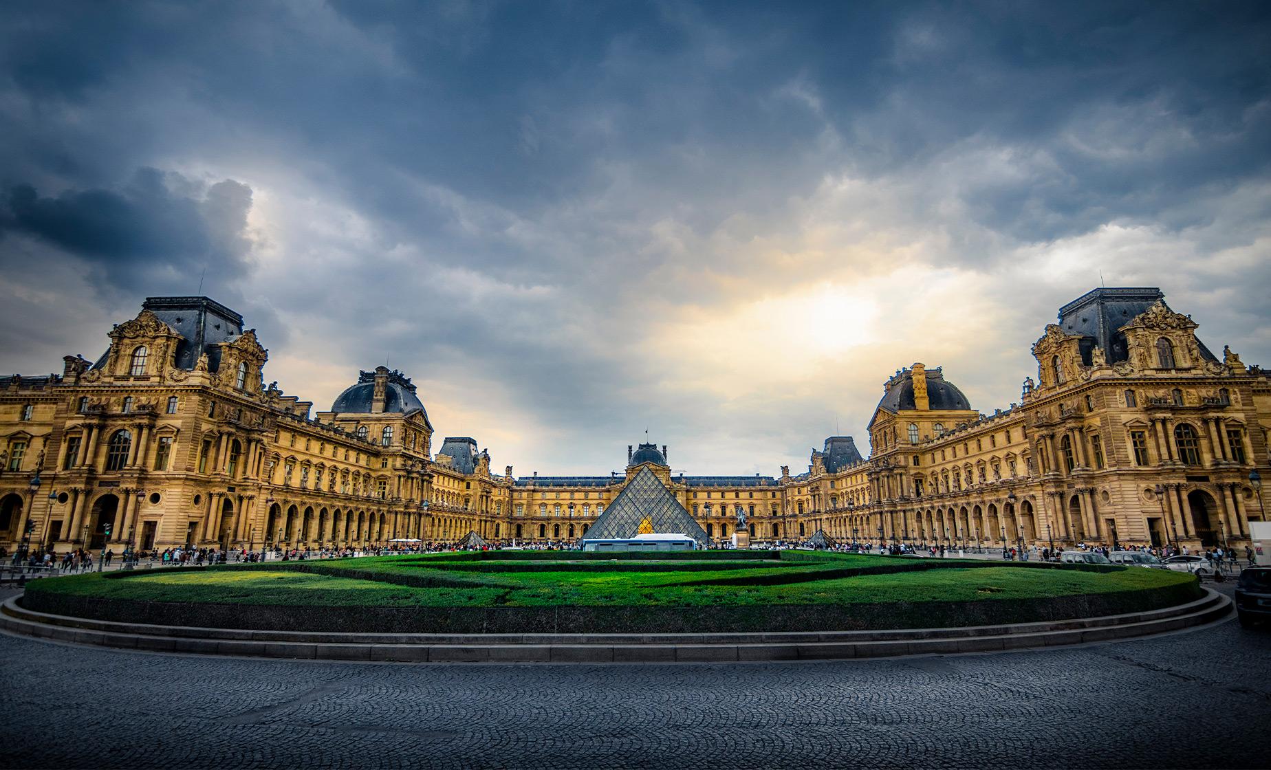 Private Louvre Museum Must See Tour