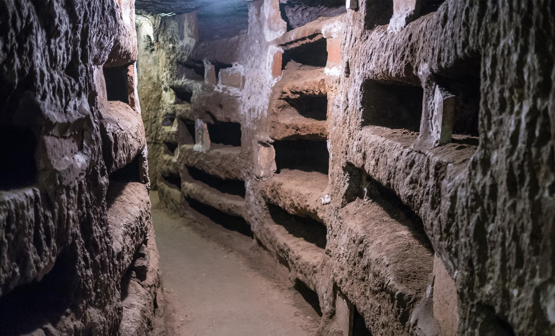 Catacombs, Aqueducts & Appian Way Walking Tour in Rome