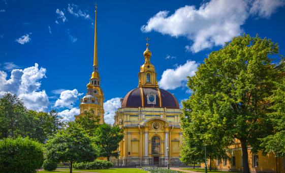 The Gems of St Petersburg Small Group Tour (Visa Included)