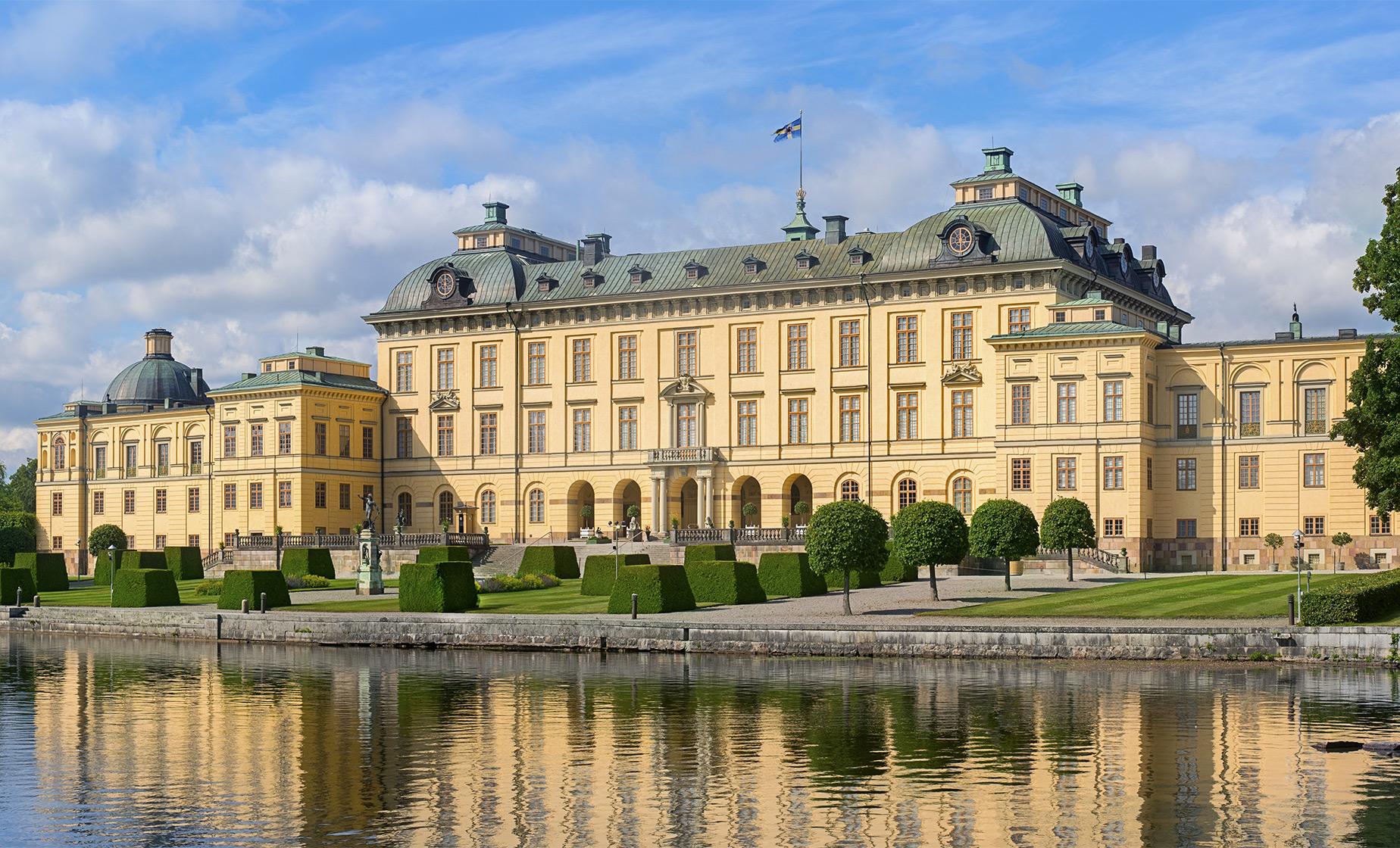 Private Drottningholm Palace and Court Theatre Tour (English Garden and a Chinese Pavilion)