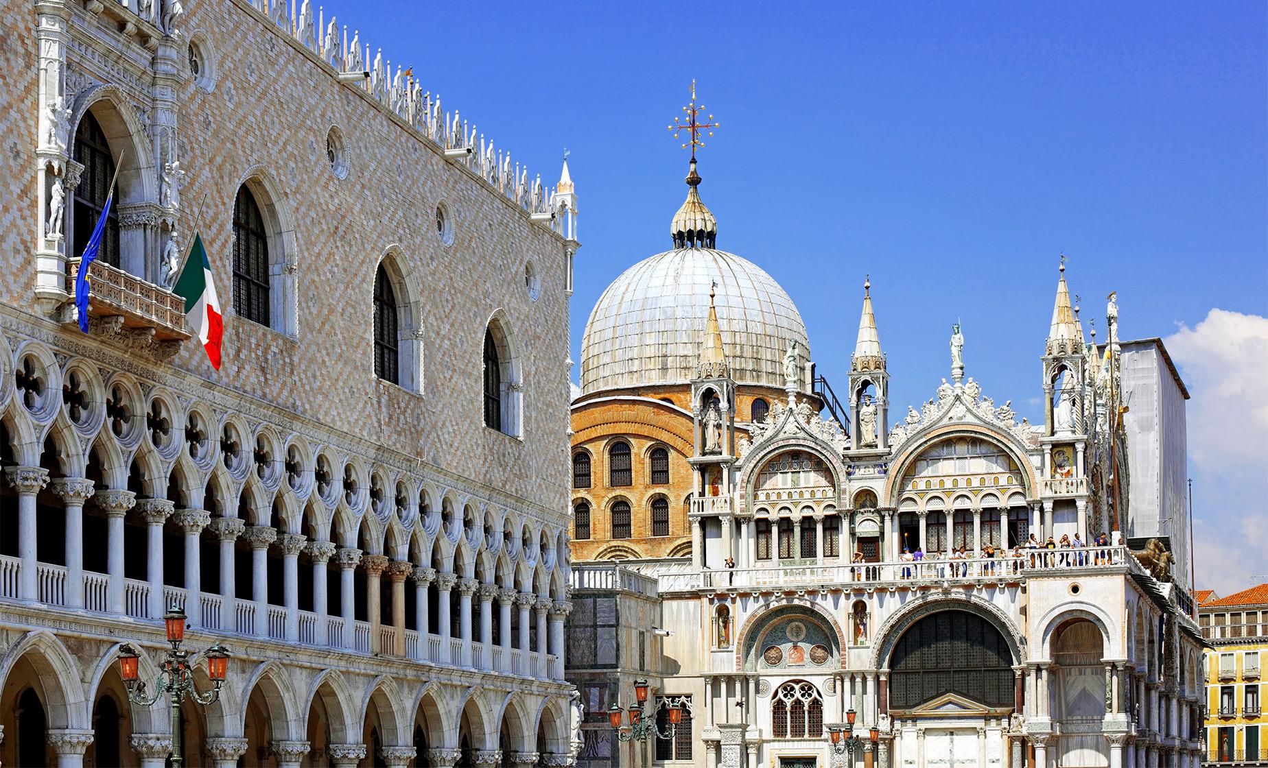 Skip-the-Line Doge's Palace and St Mark's Basilica with Guide