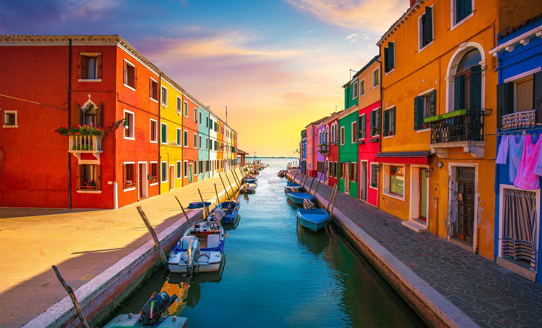 Enchanted Isles of Murano, Burano and Torcello Tour in Venice (St. George Island)