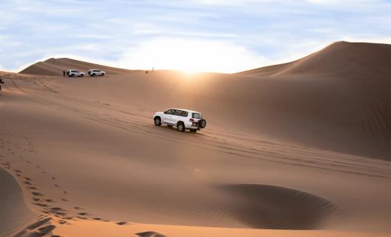 4 x 4 Morning Safari Adventure Tour Abu Dhabi Desert