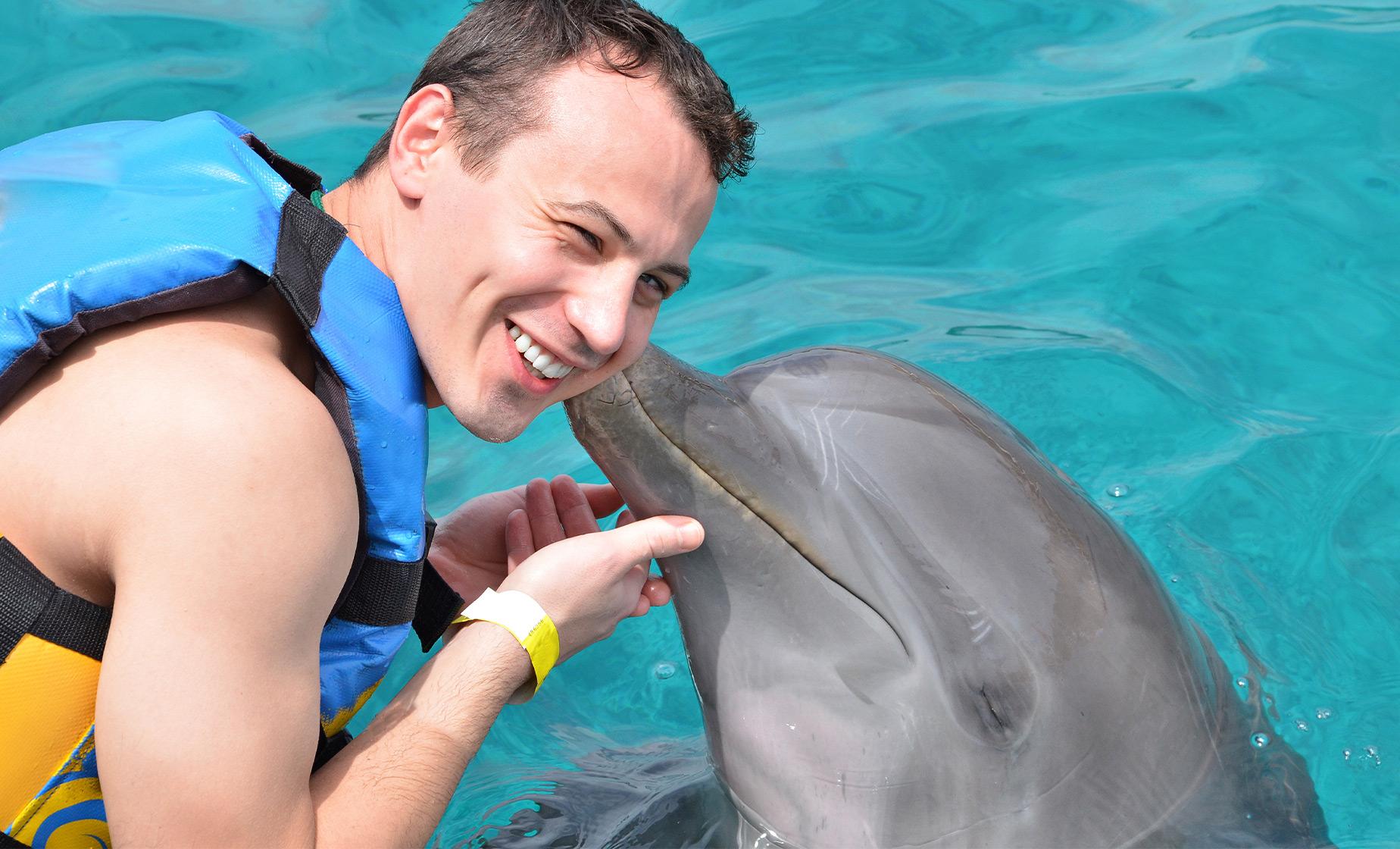 dolphin encounter cruise