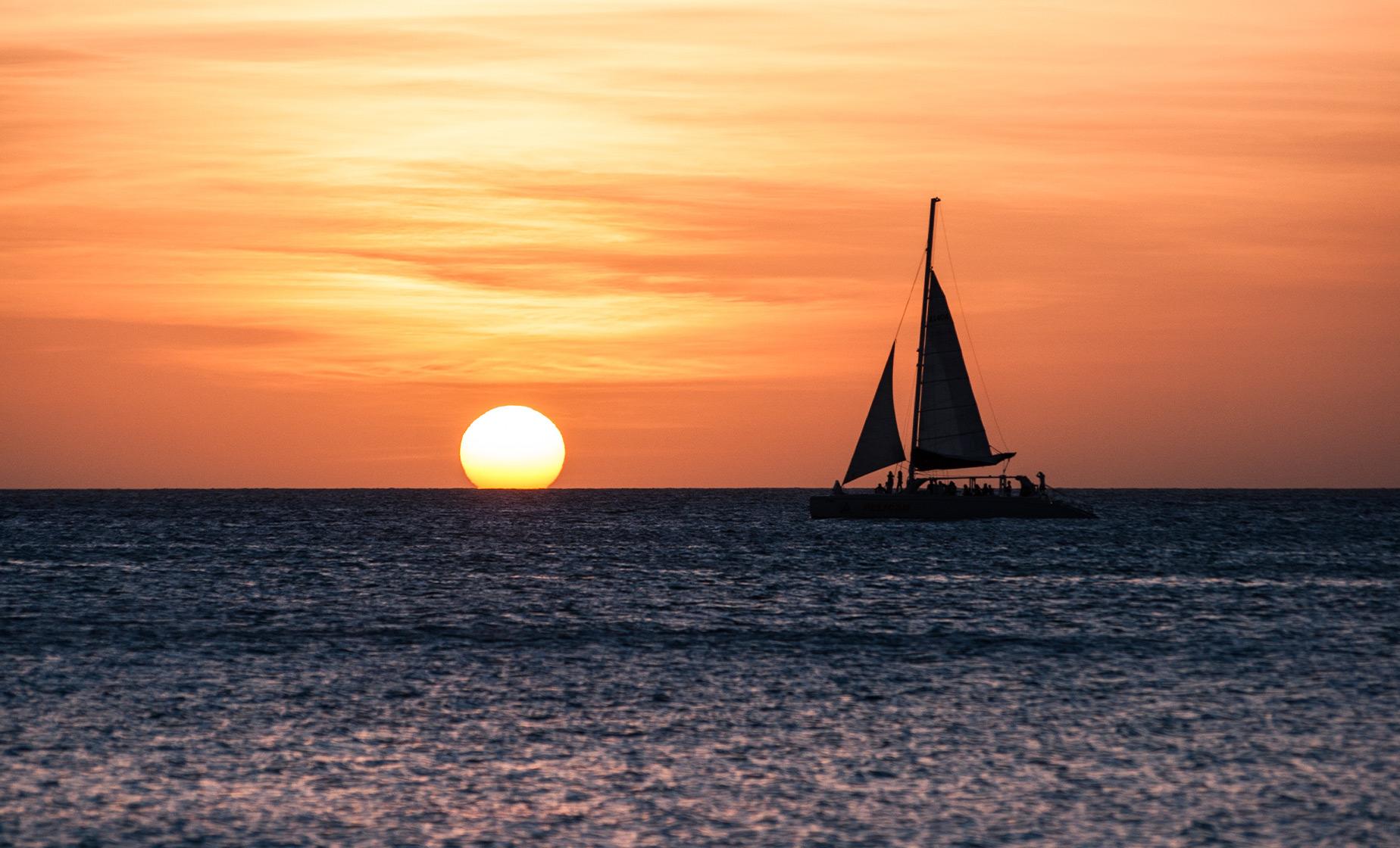 exclusive sunset schooner cruise aruba
