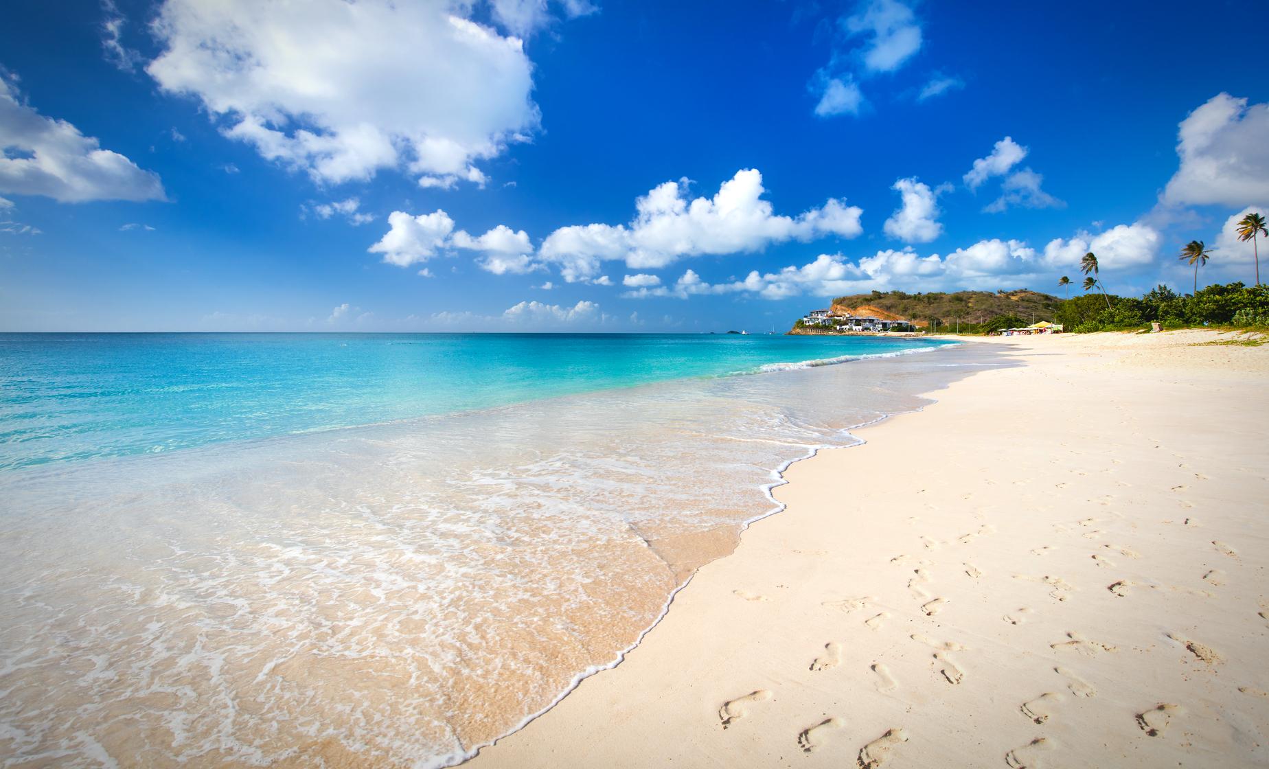 antigua beaches near cruise port