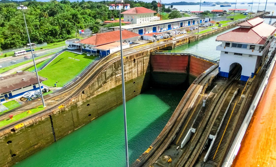 Aerial Tram And Miraflores Locks