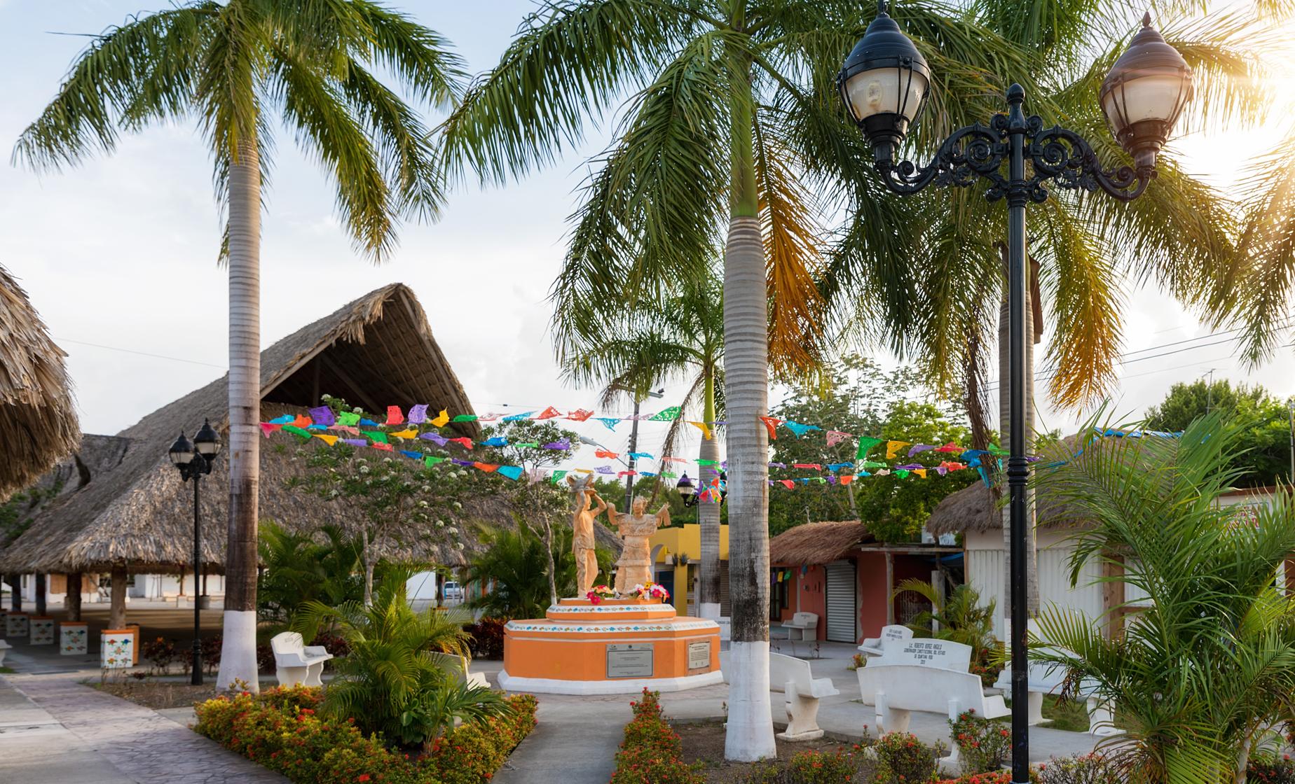 Historical Cozumel Bus Day Trip with Tequila Tasting