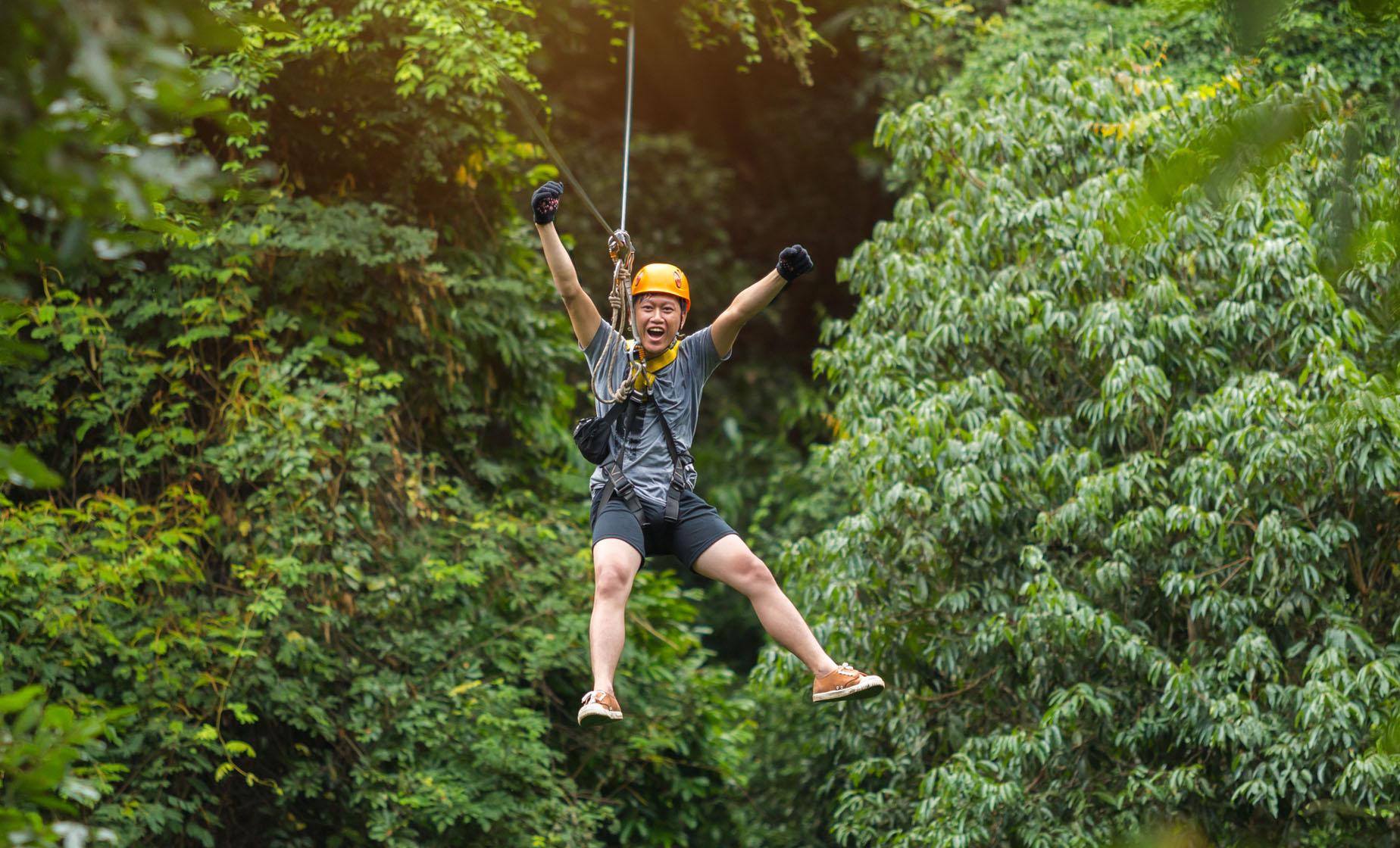 Zip Line, Horseback Ride and Shipwreck Snorkel Combo