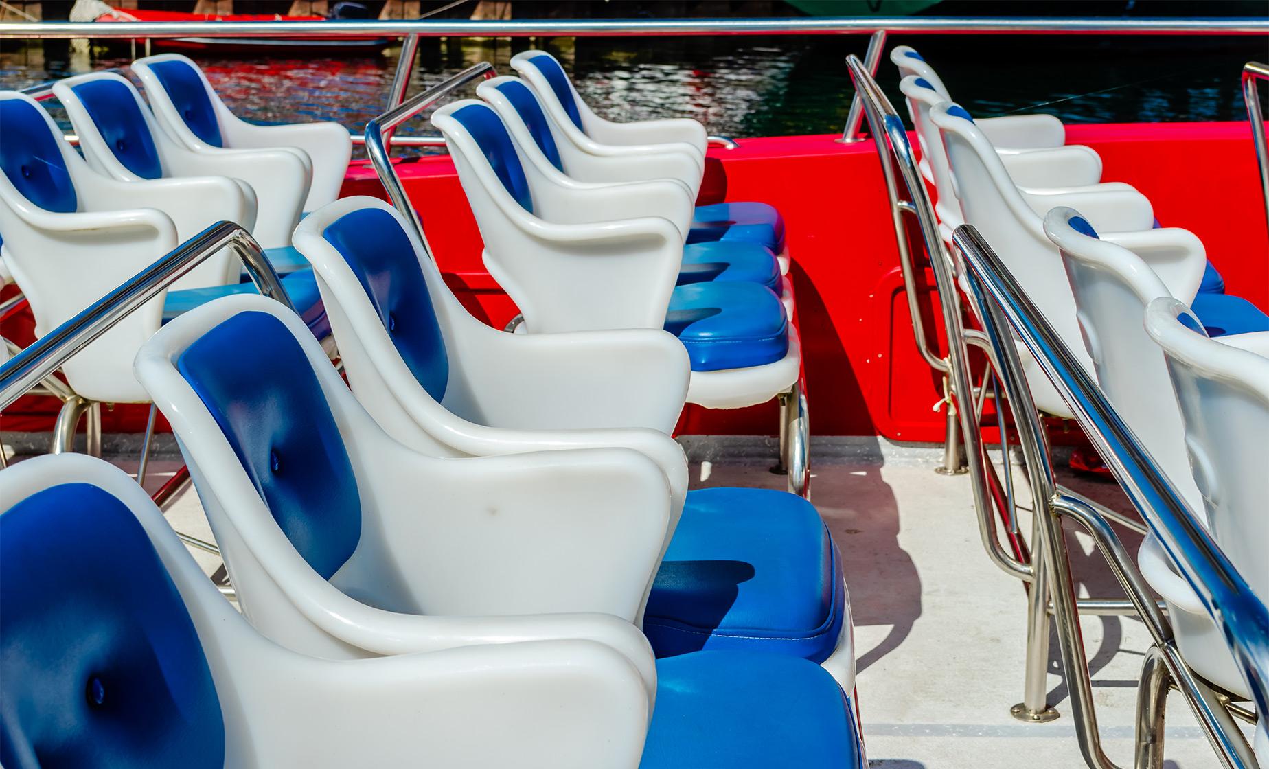 Codzill Thrill-Boat Ride Tour in Boston Harbor