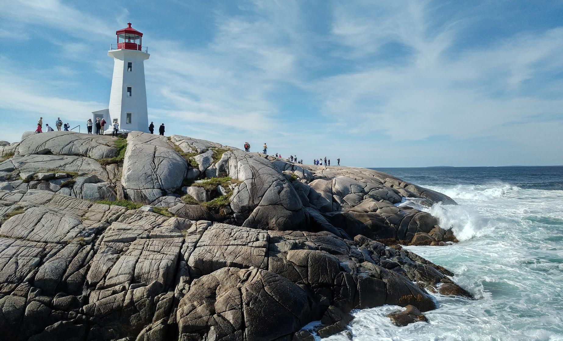 Best of Halifax and Peggy's Cove Tour (Grand Parade Square, St. Paul's Church, West Dover)