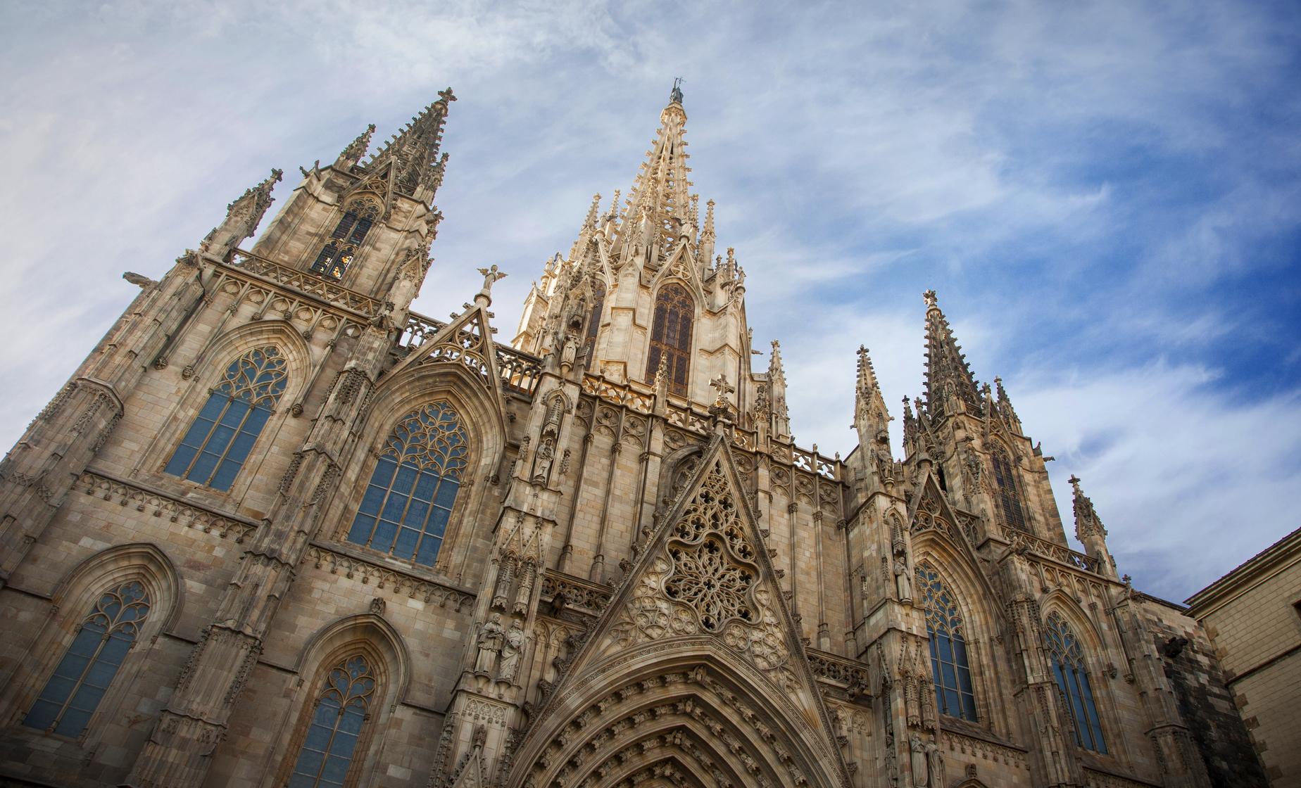 Gothic Quarter Walking Tour in Barcelona (Placa Sant Jaume, Palau de la Generalitat de Catalunya)