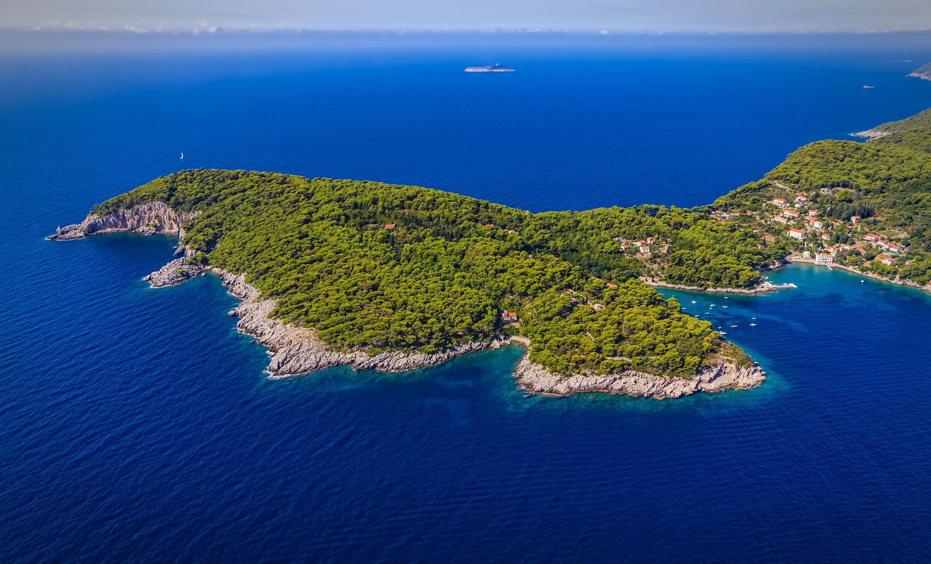 Private Elaphite Islands by Motorboat
