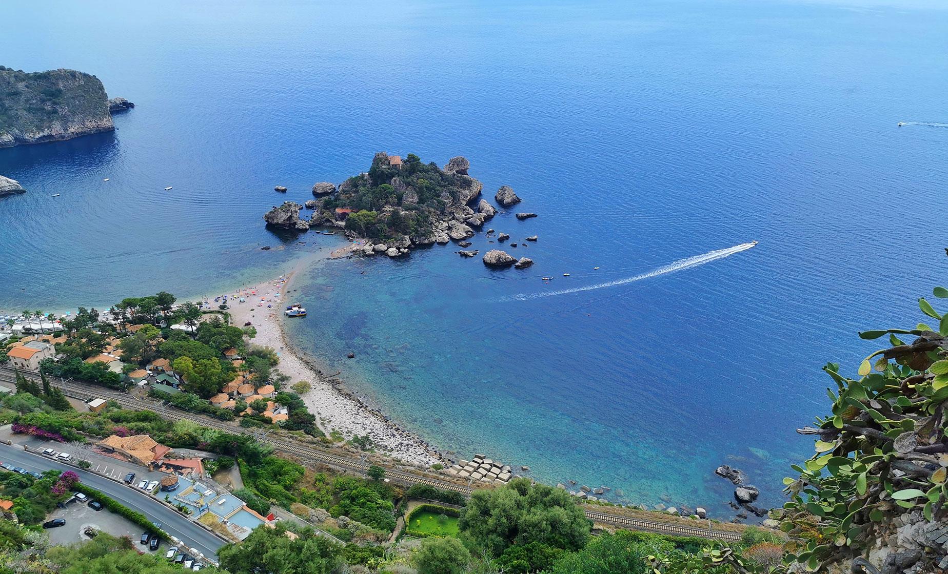 2023 2-Hours Excursion to the Blue Grotto of Taormina in Isola Bella