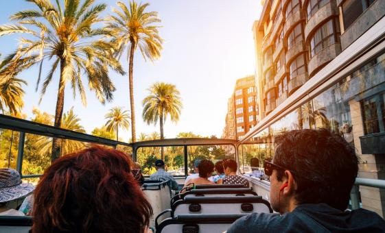 Prohlídka města Palma Hop On Hop Off Kombinace autobusu a lodi