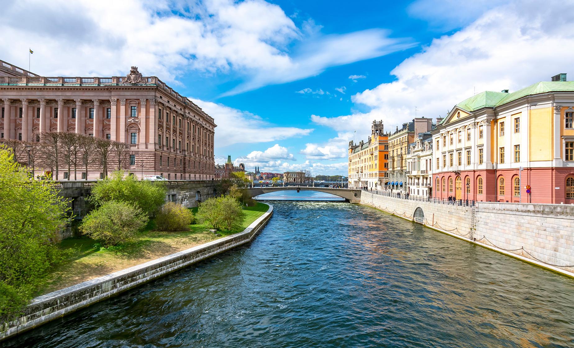 canal tour schweden