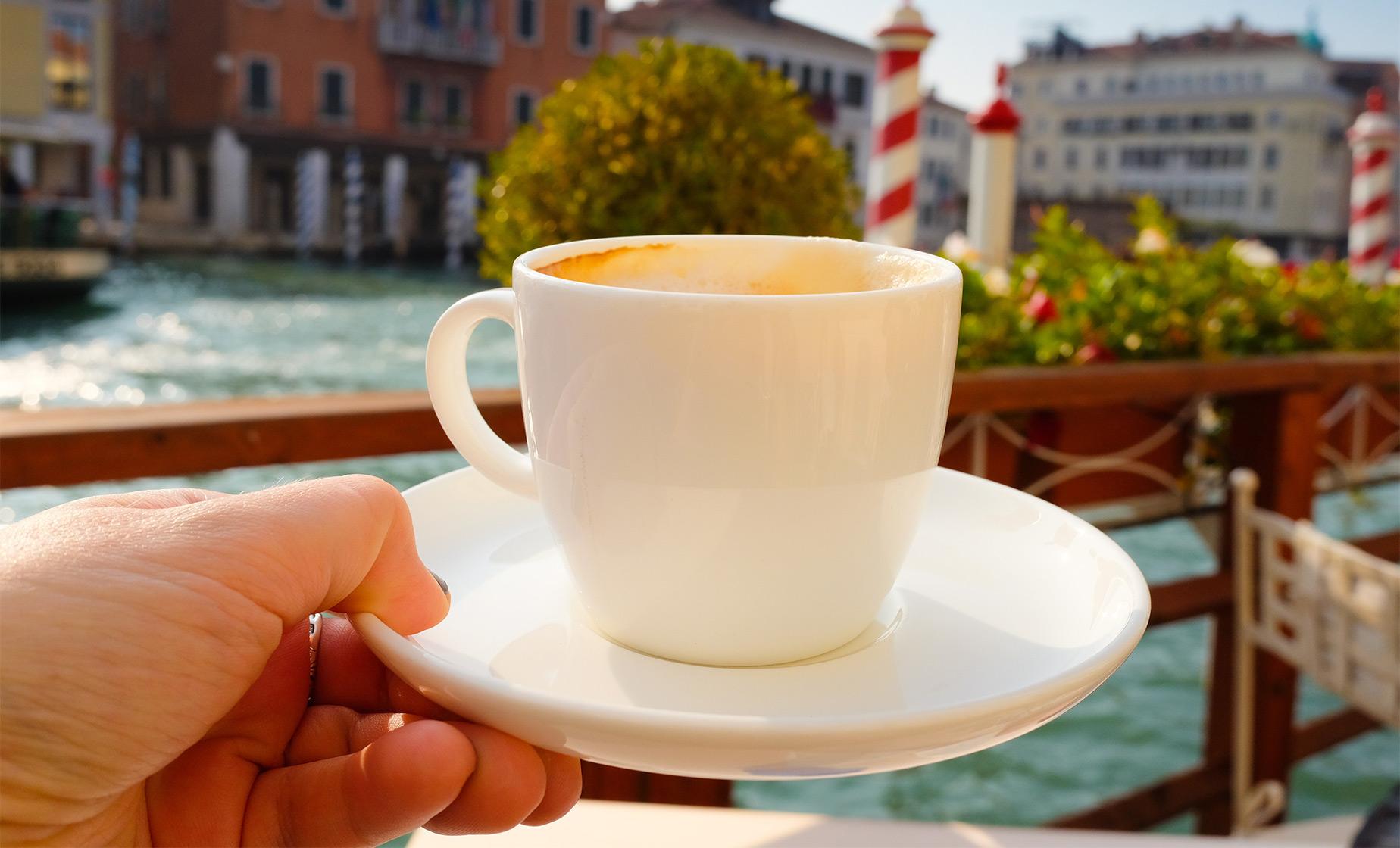 Sunrise in Venice with Breakfast