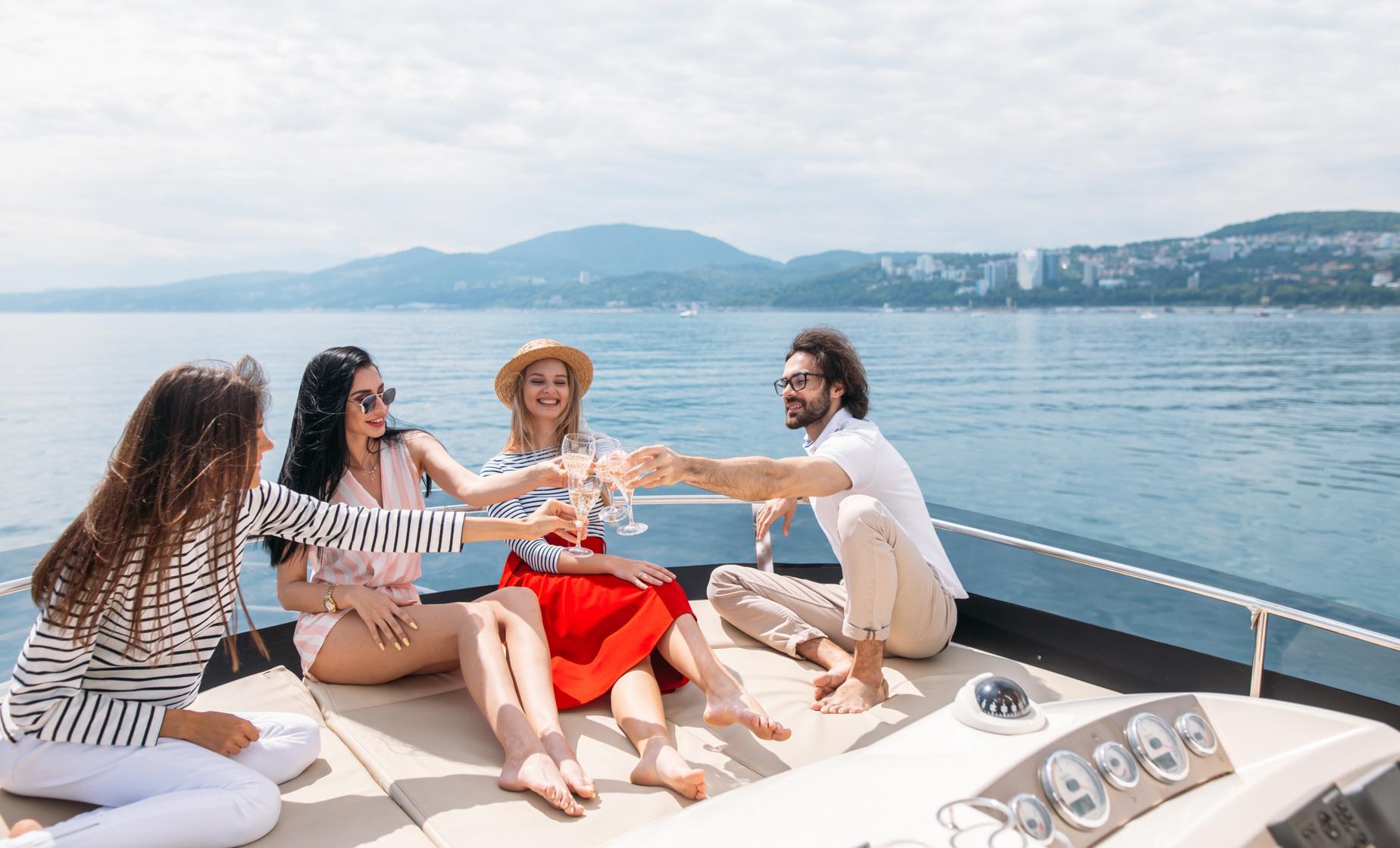 Private Bonanza Yacht Cruise